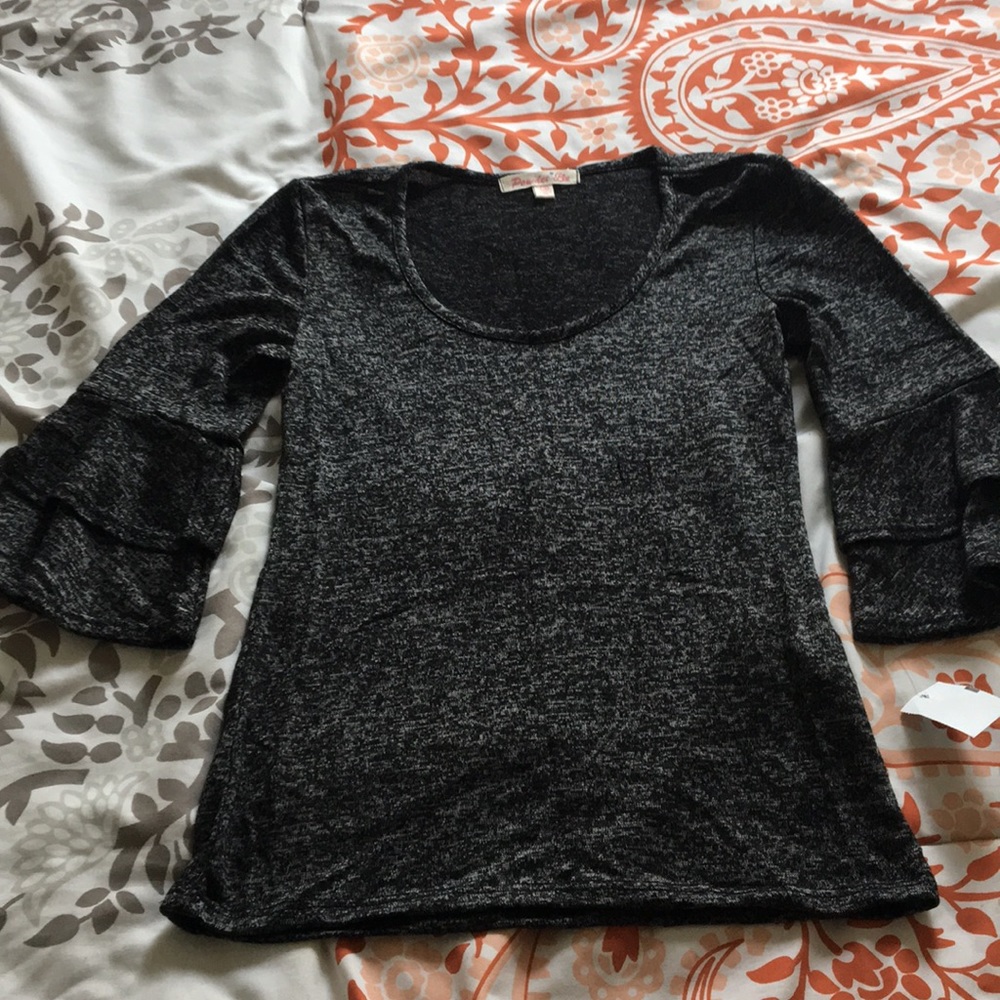 Grey blouse, bell sleeves/ruffled